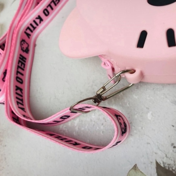 NEW Mini Silicone Hello Kitty Crossbody - Picture 3 of 7